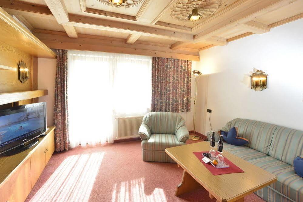 Hotel Residenz Hochland 제펠드 인 티롤 외부 사진